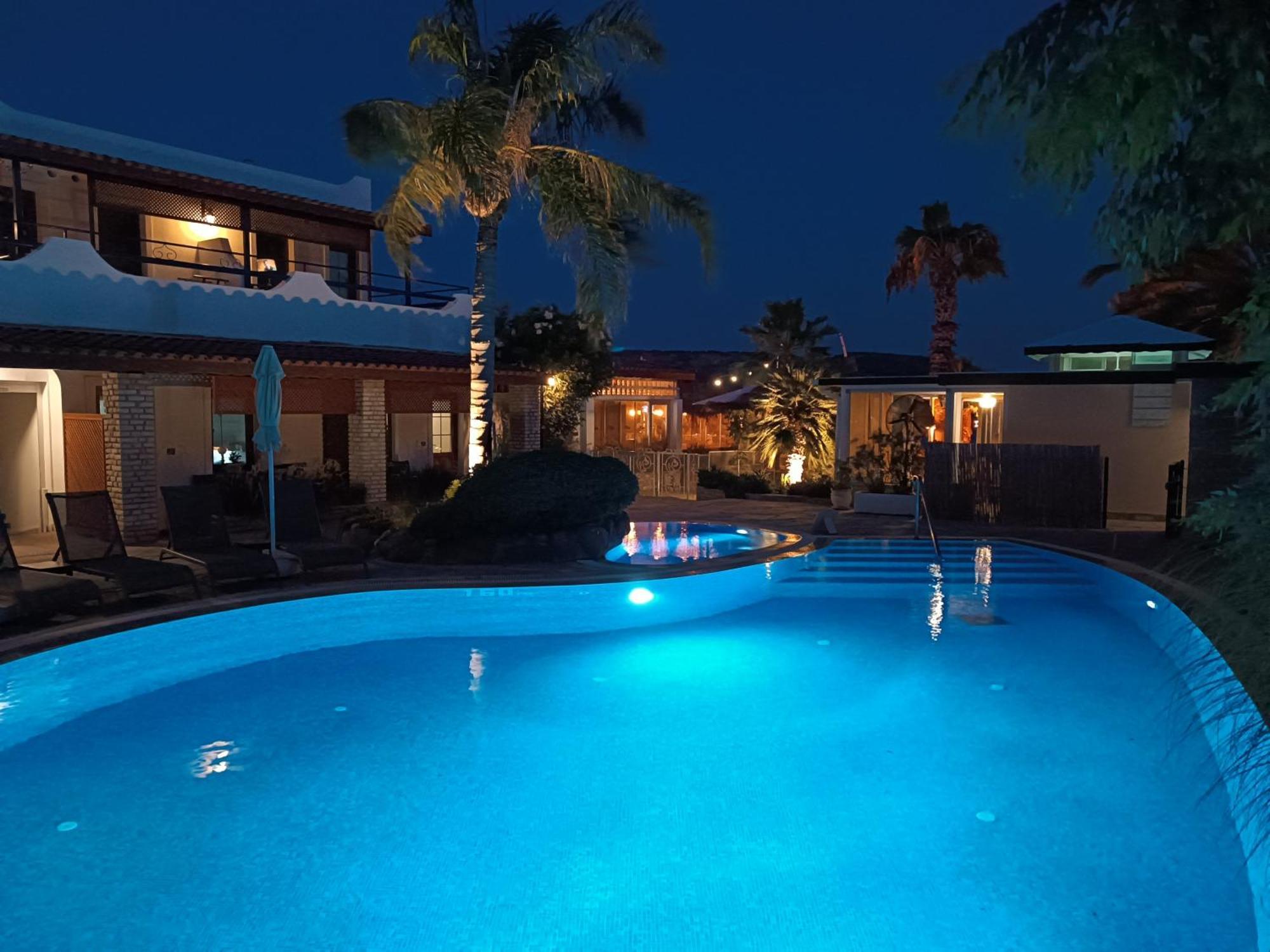Uzhan Beach Hotel Bitez Exteriér fotografie