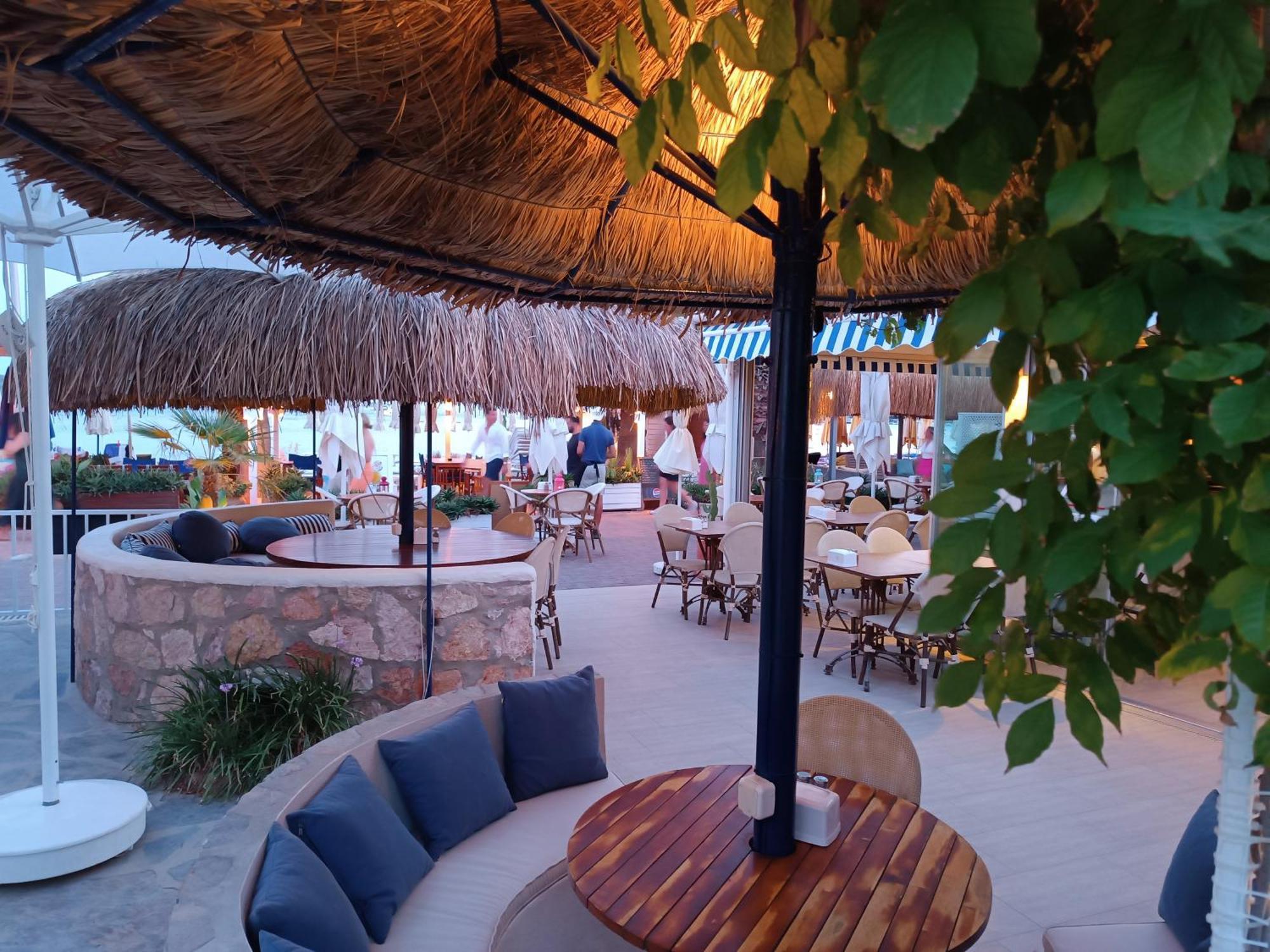 Uzhan Beach Hotel Bitez Exteriér fotografie