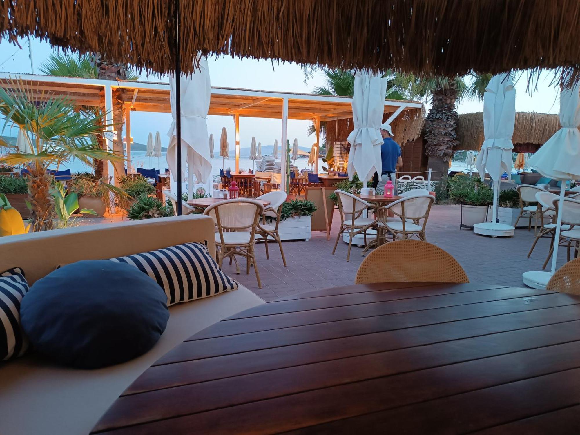 Uzhan Beach Hotel Bitez Exteriér fotografie